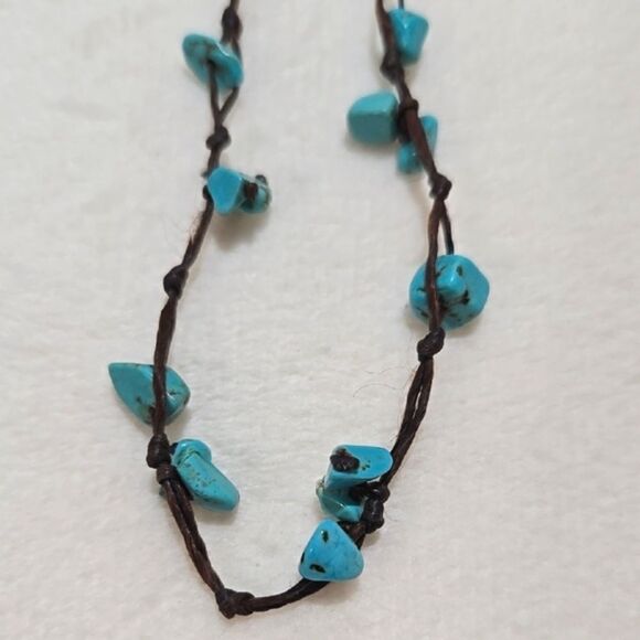 Turquoise Necklace - Picture 2 of 8